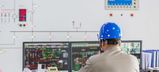 workers-control-room